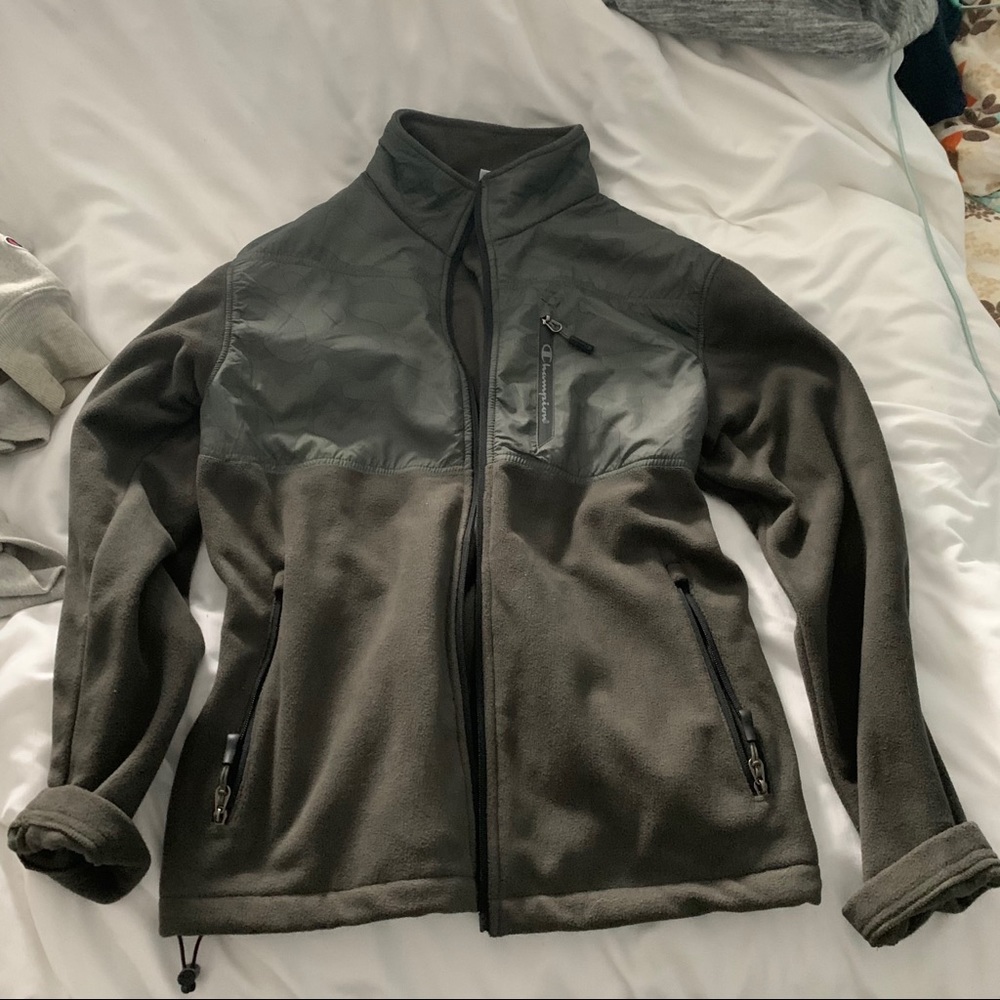 Medium champion fleece